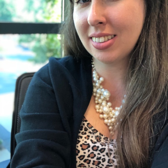 Meet your Posher, Mallory - Picture 6 of 7